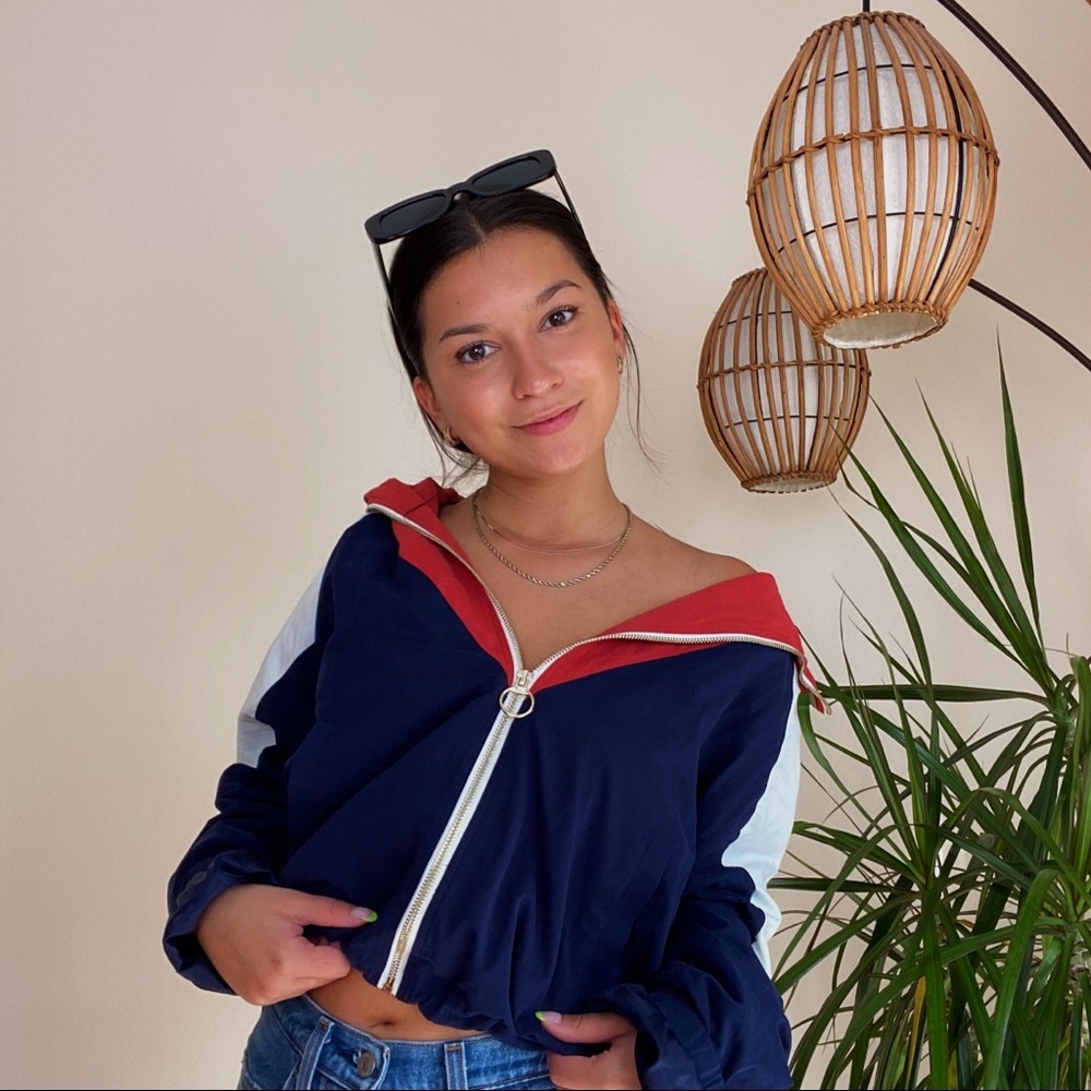 VINTAGE looking rainjacket - Picture 2 of 3